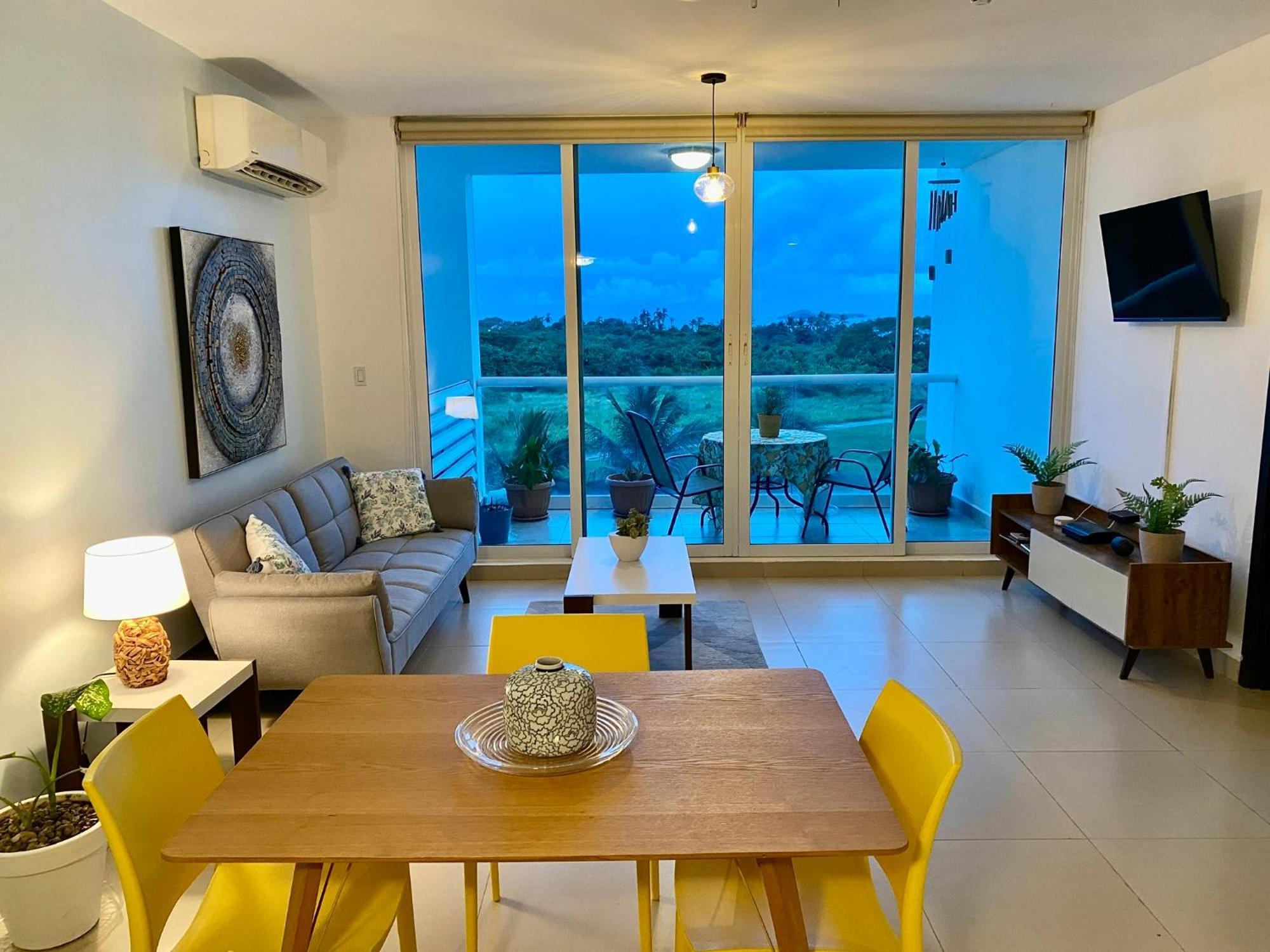 Playablanca Ocean Blue "Vista Al Mar" Apartment ปลายาบลังกา ภายนอก รูปภาพ