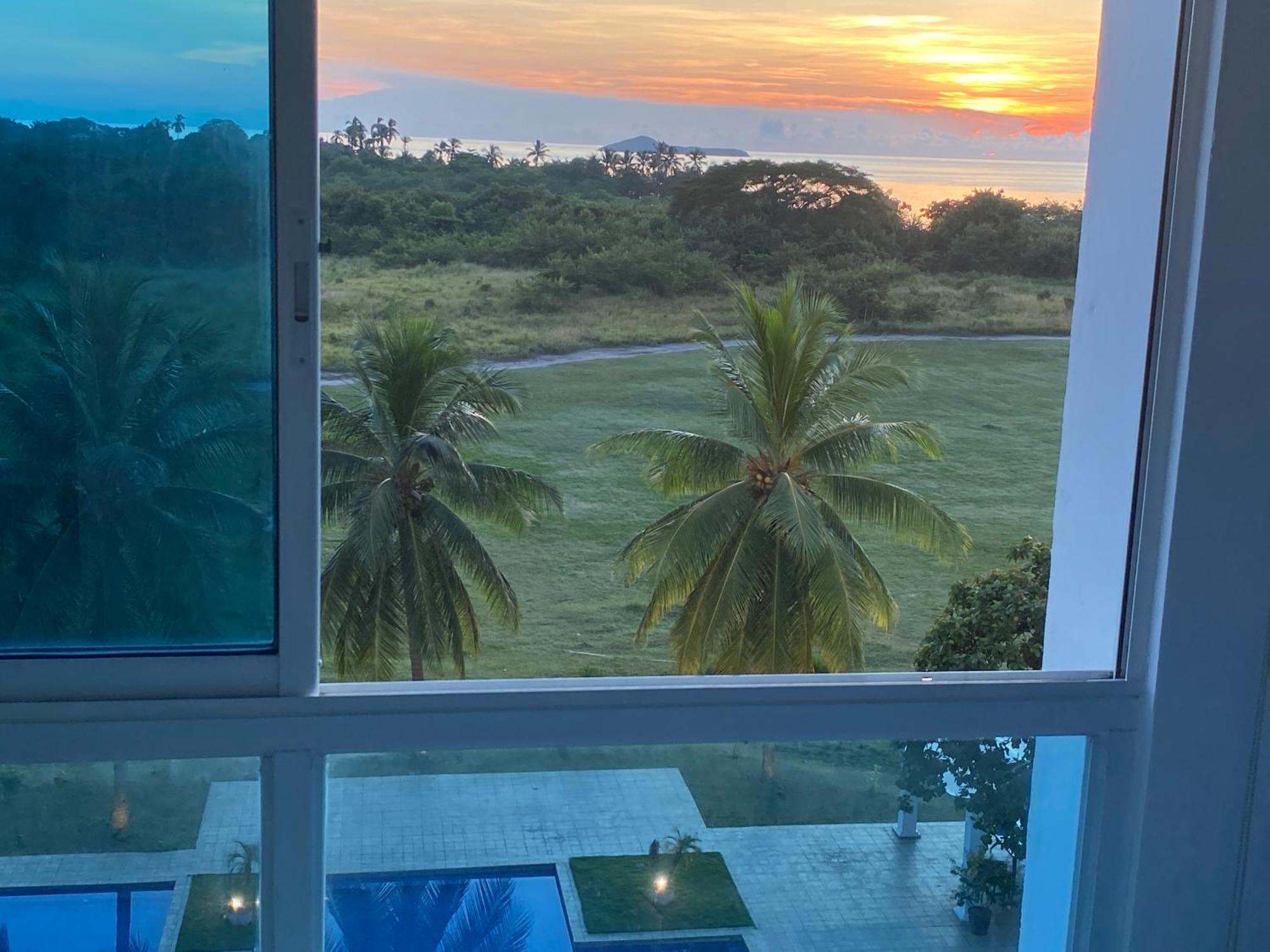 Playablanca Ocean Blue "Vista Al Mar" Apartment ปลายาบลังกา ภายนอก รูปภาพ