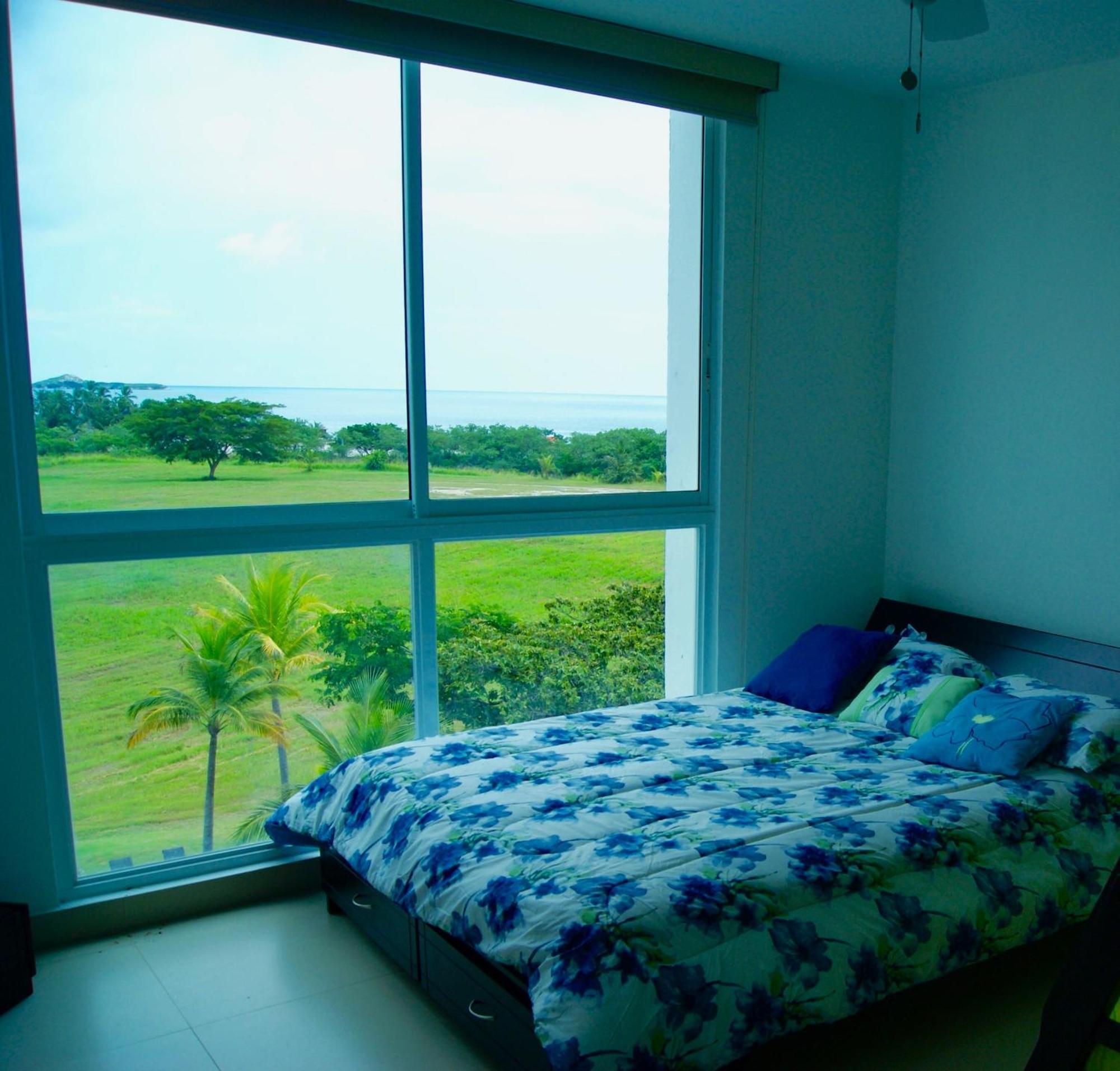 Playablanca Ocean Blue "Vista Al Mar" Apartment ปลายาบลังกา ภายนอก รูปภาพ