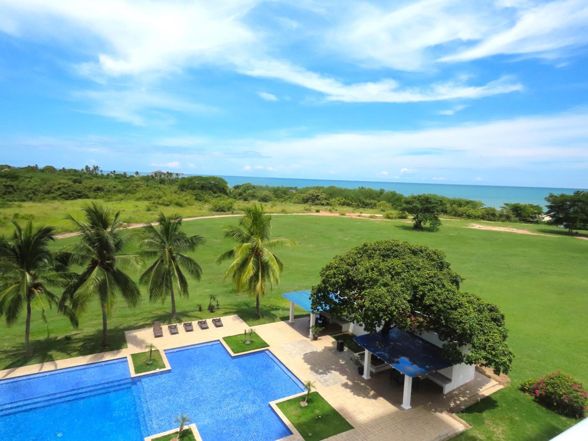 Playablanca Ocean Blue "Vista Al Mar" Apartment ปลายาบลังกา ภายนอก รูปภาพ
