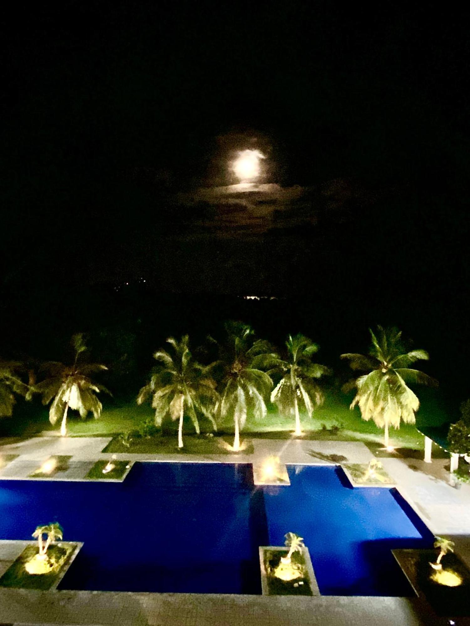 Playablanca Ocean Blue "Vista Al Mar" Apartment ปลายาบลังกา ภายนอก รูปภาพ